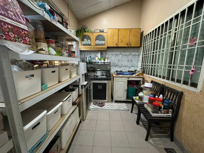 2-storey Terraced House for Sale in Taman Impian Emas (Skudai) - Jason Tan - Kitchen - PropertyGuru.com.my