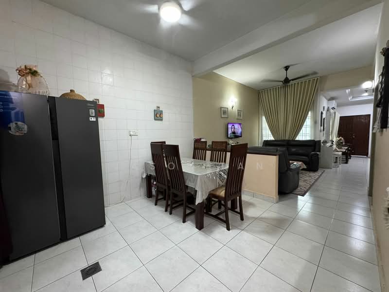 2-storey Terraced House for Sale in Taman Impian Emas (Skudai) - Jason Tan - Dining Room - PropertyGuru.com.my