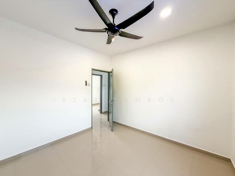 2-storey Terraced House for Sale in Bukit Sentosa (Rawang) - Izzat Zamros - Interior - PropertyGuru.com.my