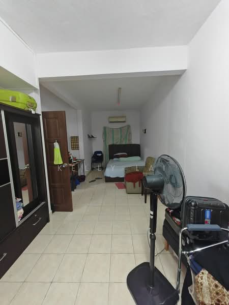Rumah Teres 2 Tingkat untuk Dijual di Taman Bukit Maluri (Kepong) - Kelly Lai - Bedroom - PropertyGuru.com.my