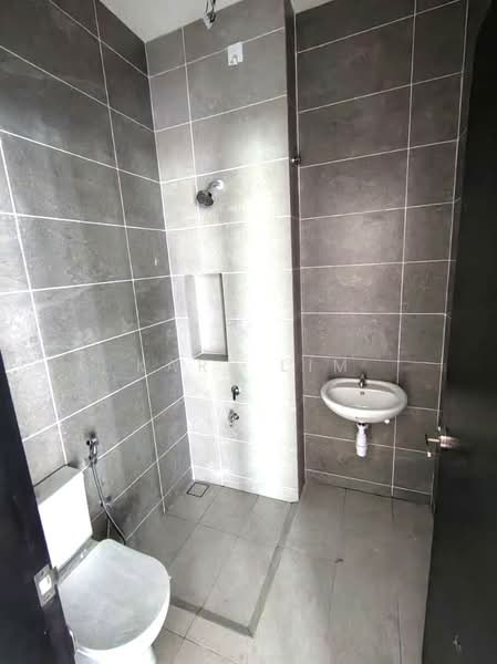 2-storey Terraced House for Sale in Taman Pelangi Indah (Ulu Tiram) - Karl Lim - Bathroom - PropertyGuru.com.my