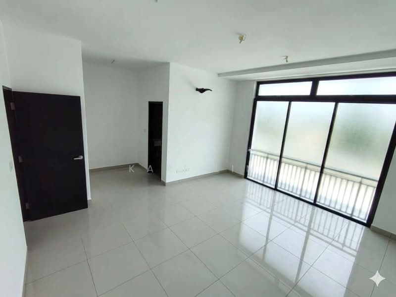 2-storey Terraced House for Sale in Taman Pelangi Indah (Ulu Tiram) - Karl Lim - Interior - PropertyGuru.com.my