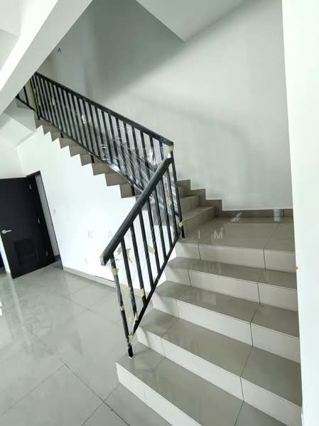 2-storey Terraced House for Sale in Taman Pelangi Indah (Ulu Tiram) - Karl Lim - Interior - PropertyGuru.com.my