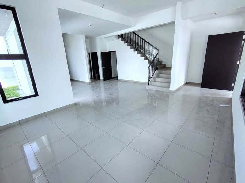 2-storey Terraced House for Sale in Taman Pelangi Indah (Ulu Tiram) - Karl Lim - Interior - PropertyGuru.com.my