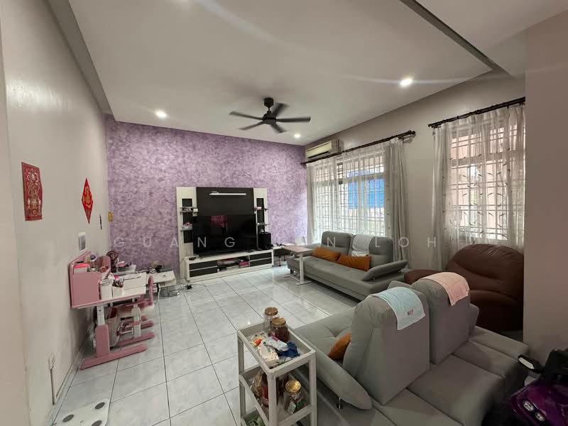 Rumah Berkembar untuk Dijual di Taman Bukit Jaya (Ulu Tiram) - Guang Jun Loh - PropertyGuru.com.my