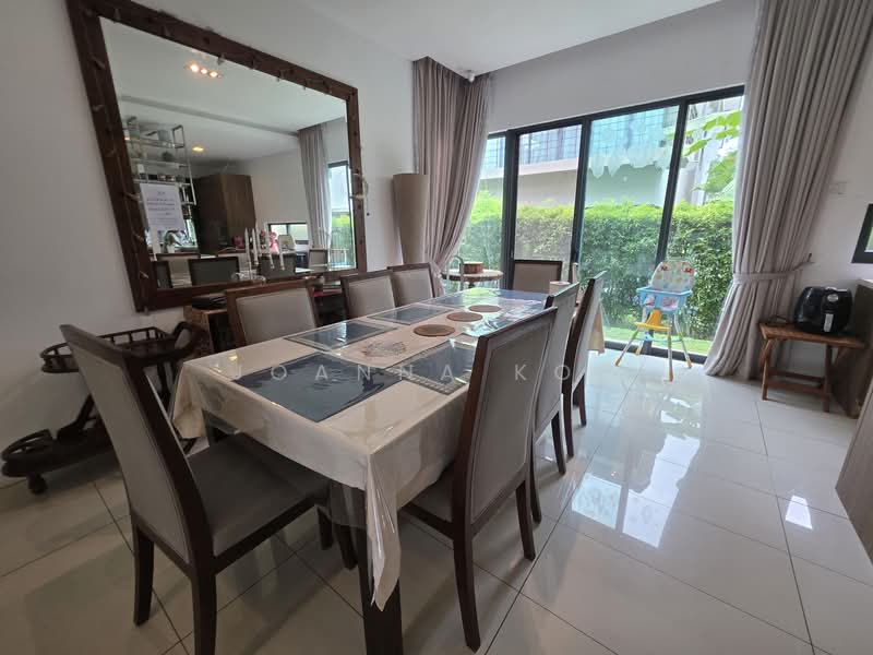 Bungalow for Sale in Leisure Farm (Gelang Patah) - Joanna Koo - Dining Room - PropertyGuru.com.my