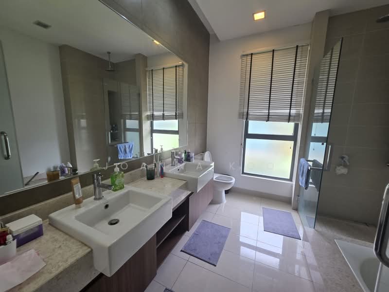 Bungalow for Sale in Leisure Farm (Gelang Patah) - Joanna Koo - Bathroom - PropertyGuru.com.my