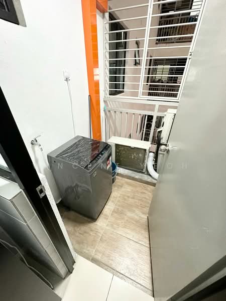Kondominium untuk Disewa di Mizumi Residences - Vincent Yeoh - Balcony - PropertyGuru.com.my