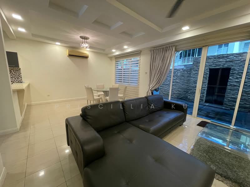 3-storey Terraced House for Sale in Desa ParkCity (Batu) - Priscillia Ku - Living Room - PropertyGuru.com.my