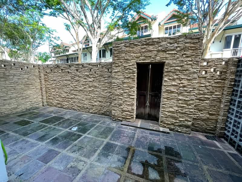 3-storey Terraced House for Sale in Desa ParkCity (Batu) - Priscillia Ku - Exterior - PropertyGuru.com.my