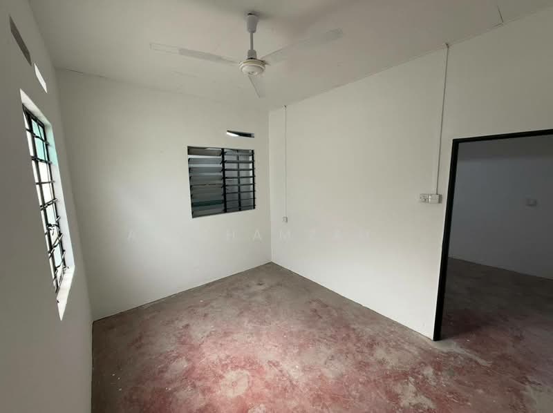 1-storey Terraced House for Rent in Raja Uda (Butterworth) - AfiqHamzah . - Interior - PropertyGuru.com.my