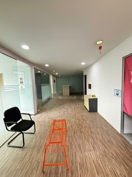 Kedai / Pejabat untuk Disewa di Bandar Menjalara (Kuala Lumpur) - Alvin Seah - Corridor - PropertyGuru.com.my