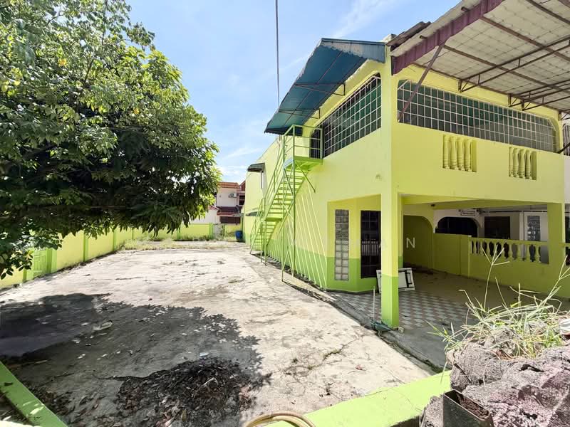 2-storey Terraced House for Sale in Seksyen 19 (Shah Alam) - Harun Osman - PropertyGuru.com.my