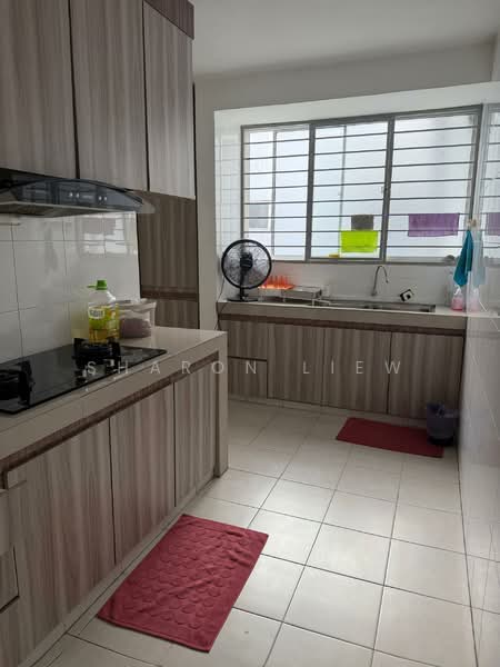 Servis Apartment untuk Disewa di M Suites - Sharon Liew - Kitchen - PropertyGuru.com.my