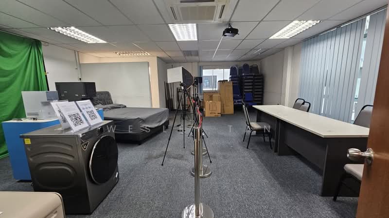 Shop for Rent in Taman 1 Lagenda (Bukit Baru) - Wesley Tan - Interior - PropertyGuru.com.my