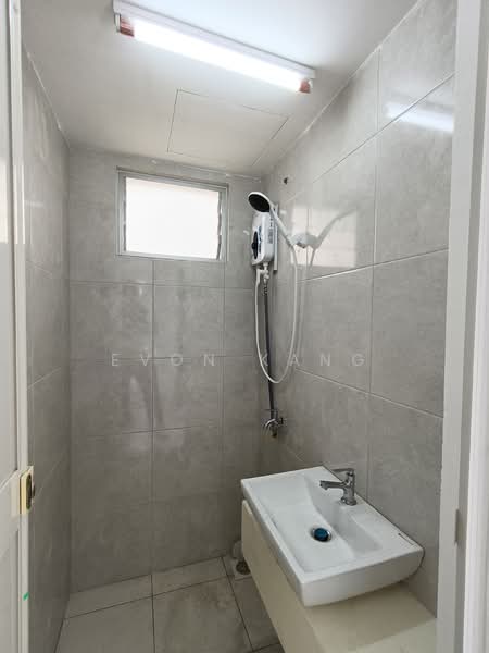 Kondominium untuk Disewa di TRI PINNACLE - Evon Kang - Bathroom - PropertyGuru.com.my