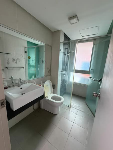 Service Residence for Rent at V Residence 3 @ Sunway Velocity - Edwin Cheng - Bathroom - PropertyGuru.com.my