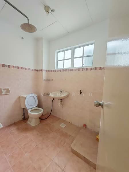 2-storey Terraced House for Sale in Bandar Bukit Puchong 2 (Puchong) - Evan Goh - Bathroom - PropertyGuru.com.my