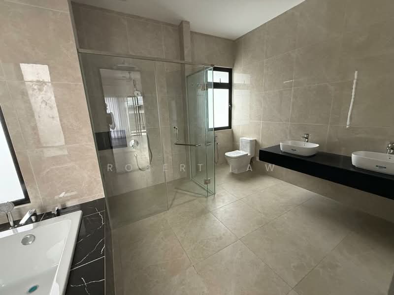 Bungalow for Sale in Kota Damansara (Selangor) - Robert Law - Bathroom - PropertyGuru.com.my