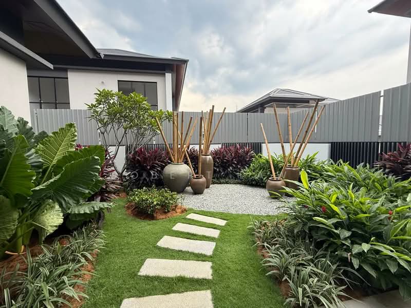Bungalow for Sale in Kota Damansara (Selangor) - Robert Law - Exterior - PropertyGuru.com.my