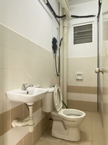 Kondominium untuk Disewa di Residensi Laguna (Sunway Belvedere) - Chong De Yi - Bathroom - PropertyGuru.com.my