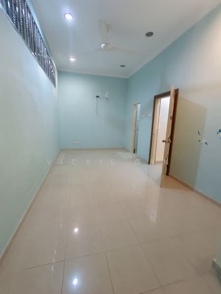 2.5-storey Terraced House for Sale in Taman Meranti Jaya (Puchong) - Vickie Gan - PropertyGuru.com.my