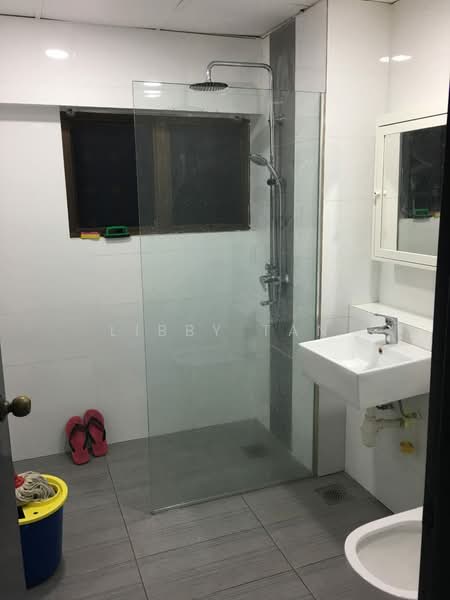 Condominium for Sale at Villa Puteri - Libby Tan - Bathroom - PropertyGuru.com.my