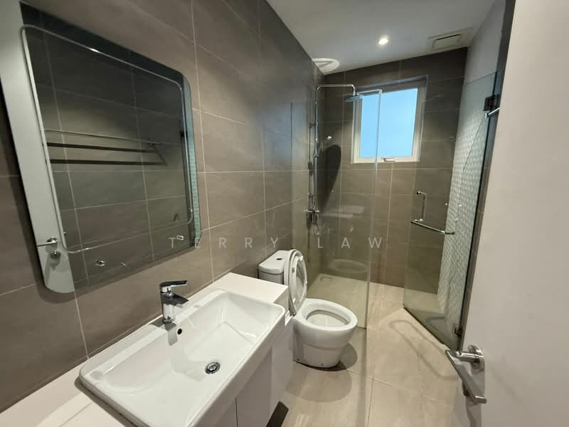 Servis Apartment untuk Disewa di Quill Residence - Terry Law - Bathroom - PropertyGuru.com.my