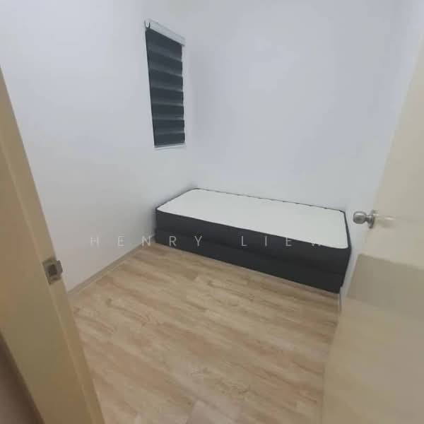Condominium for Sale at Lakefront Homes - Henry Liew - Bedroom - PropertyGuru.com.my
