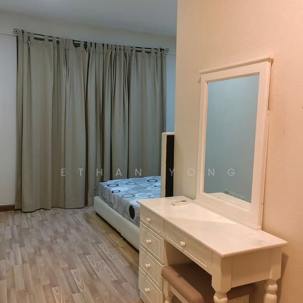 Condominium for Rent at Shaftsbury Residence - Ethan Yong - Bedroom - PropertyGuru.com.my