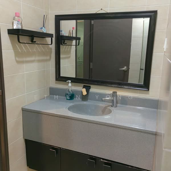 Condominium for Rent at Shaftsbury Residence - Ethan Yong - Bathroom - PropertyGuru.com.my