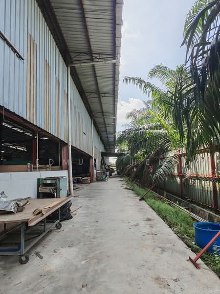Factory for Sale in Kampung Perepat (Kapar) - Edmund Heng - PropertyGuru.com.my