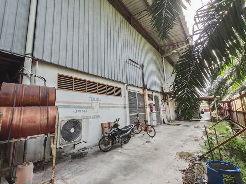 Factory for Sale in Kampung Perepat (Kapar) - Edmund Heng - PropertyGuru.com.my