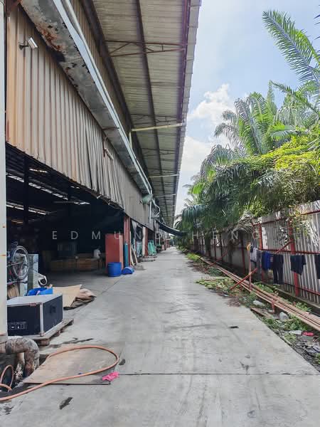 Factory for Sale in Kampung Perepat (Kapar) - Edmund Heng - PropertyGuru.com.my