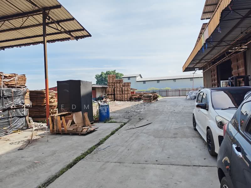 Factory for Sale in Kampung Perepat (Kapar) - Edmund Heng - PropertyGuru.com.my