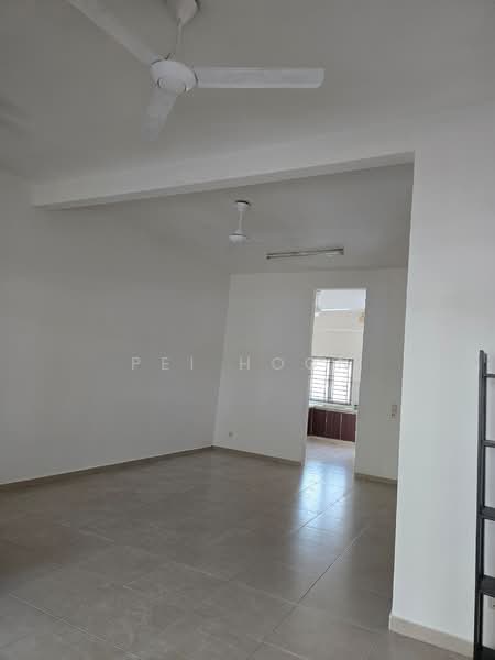Rumah Teres 2 Tingkat untuk Disewa di Setia Vista (Bayan Lepas) - Pei Hoon - Interior - PropertyGuru.com.my