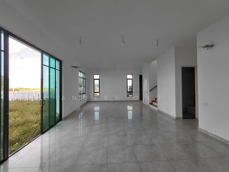 Rumah Banglo untuk Dijual di Bandar Cassia (Batu Kawan) - Anders Ong - Living Room - PropertyGuru.com.my
