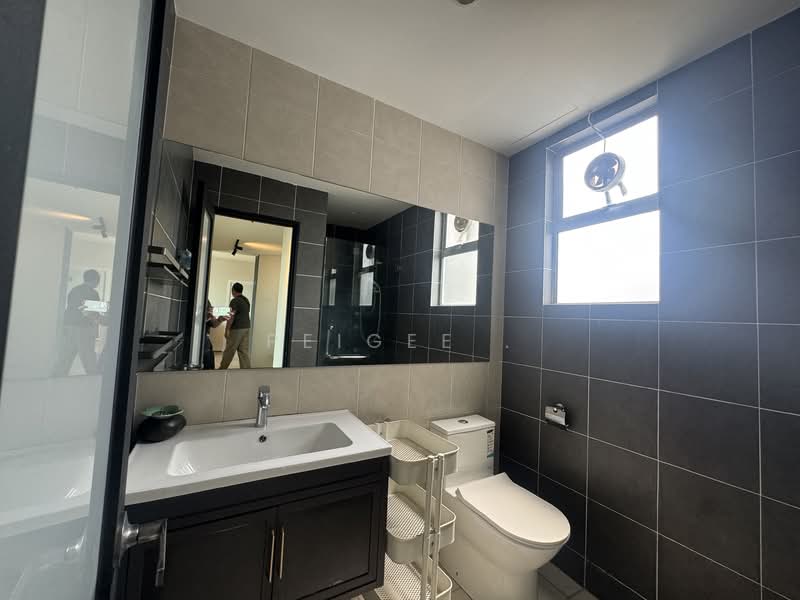 Servis Apartment untuk Disewa di The Zizz @ Damansara North - PeiGee . - Bathroom - PropertyGuru.com.my