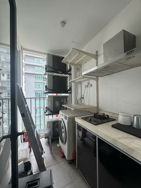 Servis Apartment untuk Disewa di The Zizz @ Damansara North - PeiGee . - Kitchen - PropertyGuru.com.my