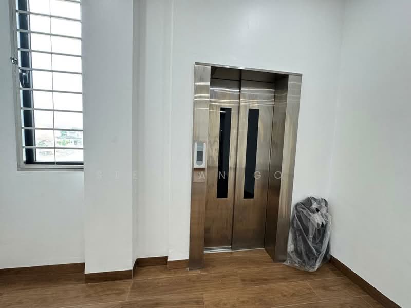 Bungalow for Rent in Bandar Cassia (Batu Kawan) - See Jian Goh - Corridor - PropertyGuru.com.my