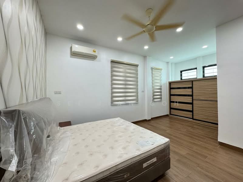 Bungalow for Rent in Bandar Cassia (Batu Kawan) - See Jian Goh - Bedroom - PropertyGuru.com.my