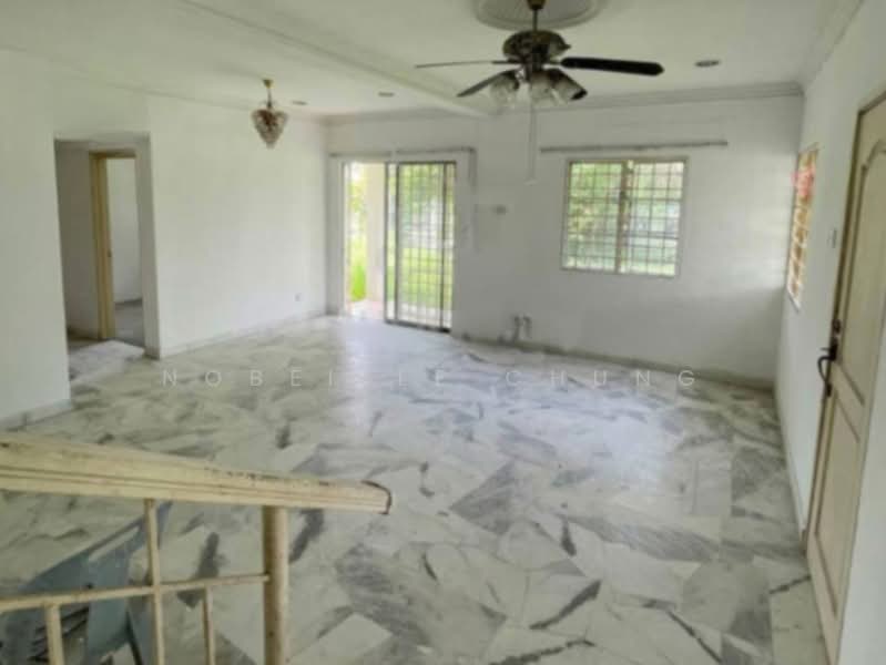 Rumah Teres 2 Tingkat untuk Dijual di Putra Heights (Subang Jaya) - Nobeille Chung - Living Room - PropertyGuru.com.my
