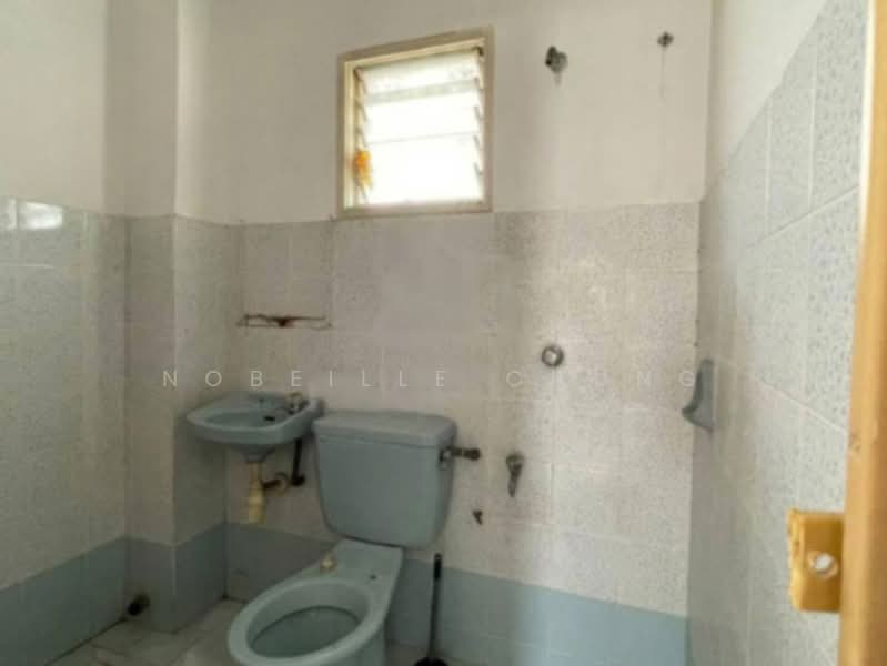 Rumah Teres 2 Tingkat untuk Dijual di Putra Heights (Subang Jaya) - Nobeille Chung - Bathroom - PropertyGuru.com.my
