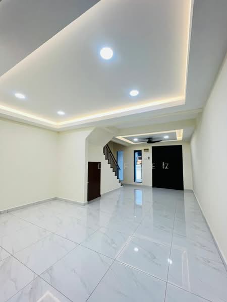 2-storey Terraced House for Sale in Taman Skudai Baru (Skudai) - Mohd Faez - Living Room - PropertyGuru.com.my