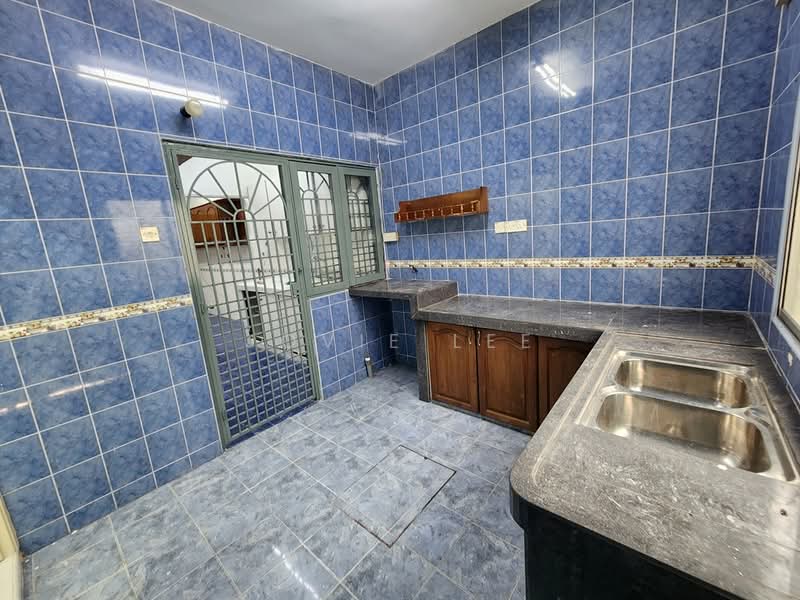 Rumah Teres 2 Tingkat untuk Dijual di Taman Bukit Mewah (Kajang) - Jovie Lee - Kitchen - PropertyGuru.com.my