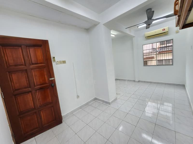 Rumah Teres 2 Tingkat untuk Dijual di Taman Bukit Mewah (Kajang) - Jovie Lee - Interior - PropertyGuru.com.my