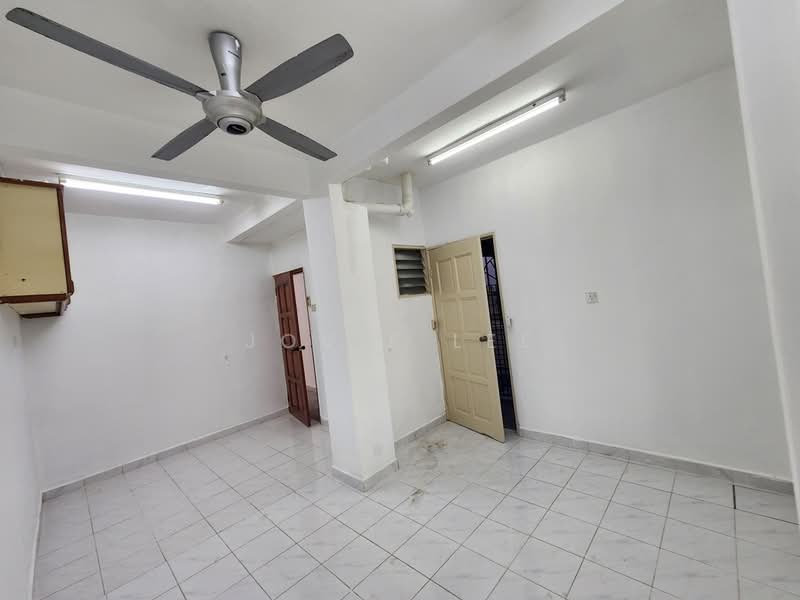Rumah Teres 2 Tingkat untuk Dijual di Taman Bukit Mewah (Kajang) - Jovie Lee - Interior - PropertyGuru.com.my