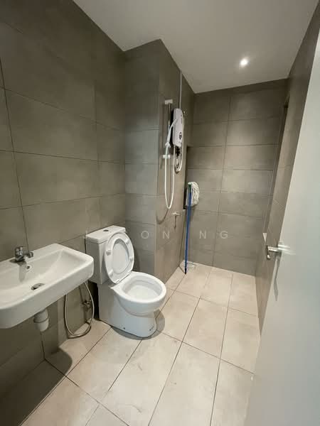 Servis Apartment untuk Disewa di Savio @ Riana Dutamas - Jason Ng - Bathroom - PropertyGuru.com.my