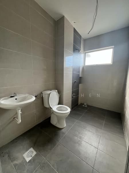 2-storey Terraced House for Sale in Ipoh (Perak) - PENNY CHEN - Bathroom - PropertyGuru.com.my