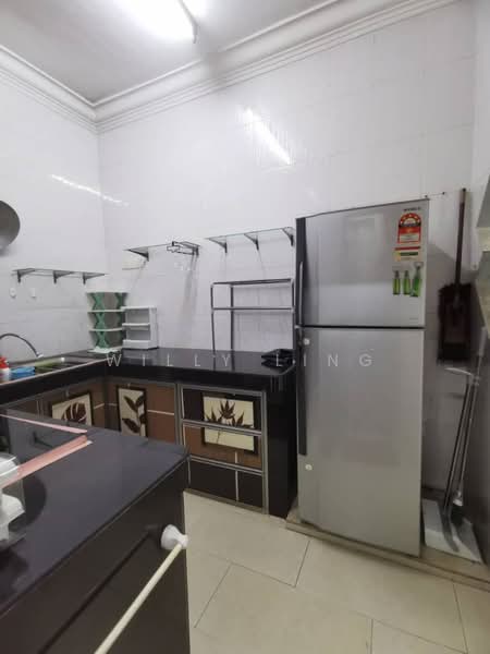 Flat for Rent at Taman Pendamar Indah 2 - Willy Ling - Kitchen - PropertyGuru.com.my